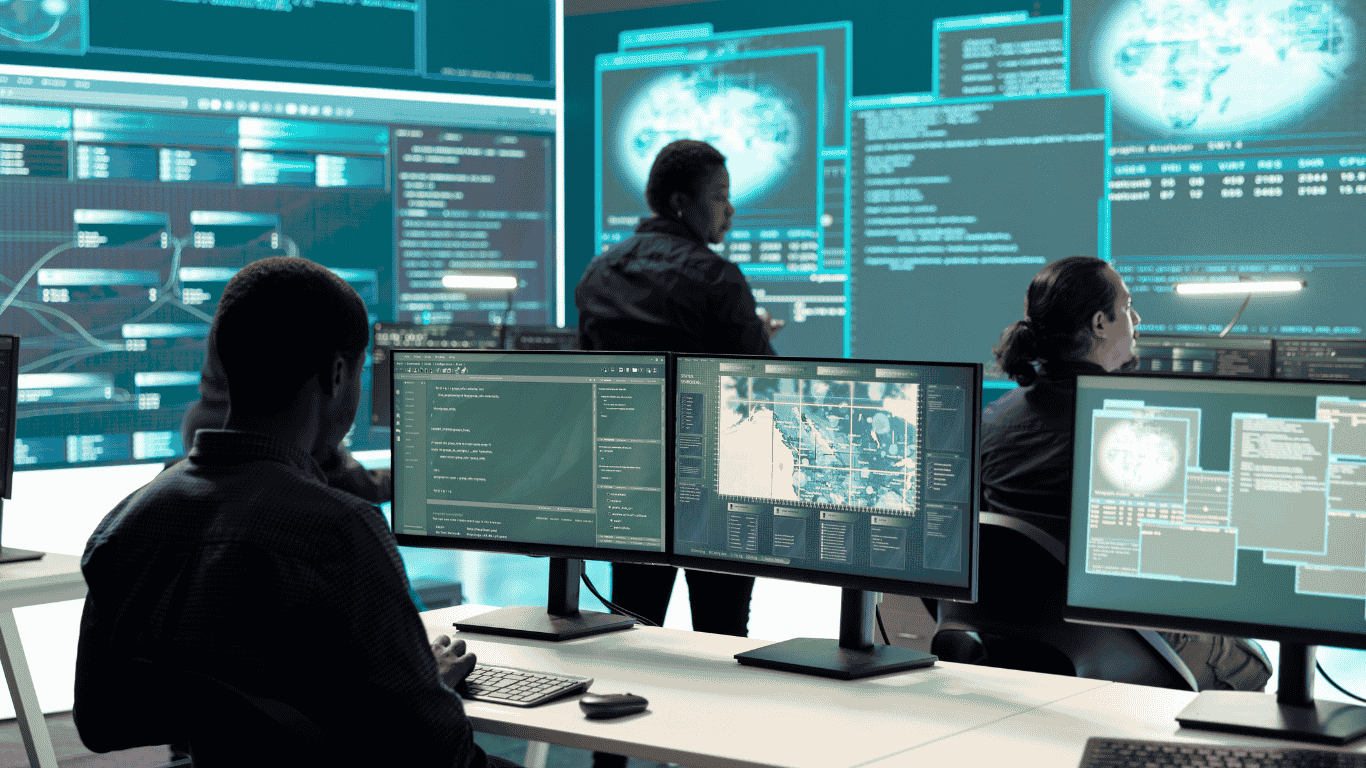 Disaster Response Dashboard with Live Visualization & Automated Reports Saves $850K Annually